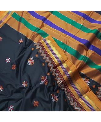 black blended cotton embroidered   saree with blouse 4