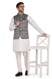 Green printed satin kurta-pajama