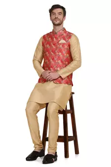 Red printed silk blend kurta-pajama