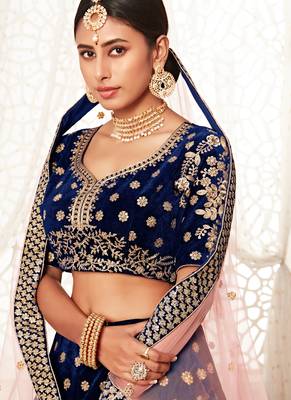 Royal Blue Velvet Heavy Embroidery Bridal Lehenga 3