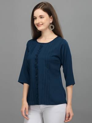 Blue embroidered polyester crop-tops 2
