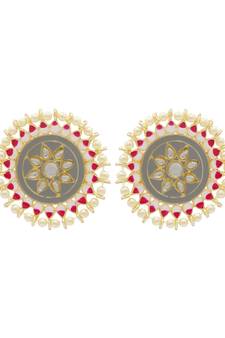 Grey kundan Yellow Gold Alloy   pair of Earring