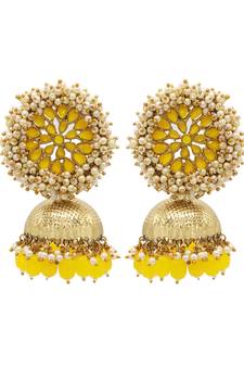 Yellow kundan Yellow Gold Alloy   pair of Earring