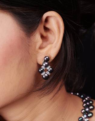 Natural Fresh Water Black Button Pearl Set From Hyderabad With Certificate of Authenticity 3