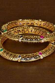 Gold Plated Ruby, Panna and Kundan Embellished Copper made Bangles BD529