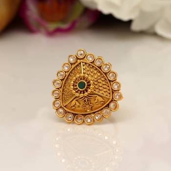 Green rings 1