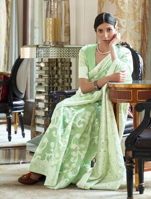 Light green woven silk blend saree with blouse 2