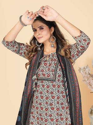 Beige Hand Work Cotton Straight Stitched Kurta Pant With Dupatta 6
