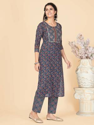 Blue Hand Work Cotton Straight Stitched Kurta Pant With Dupatta 5