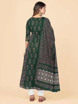 Green Embroidered Cotton Anarkali Stitched Kurta With Dupatta 4