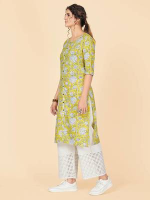 Parrot Green Printed Rayon Straight Stitched Kurta 4