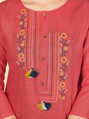 Dark Peach Embroidered Rayon Straight Stitched Kurta 7