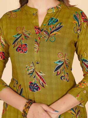 Mahendi Green Printed Rayon Straight Stitched Kurta 7