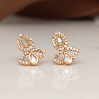 Green studs 1