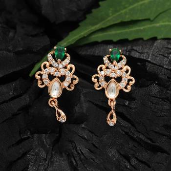 Green studs 1
