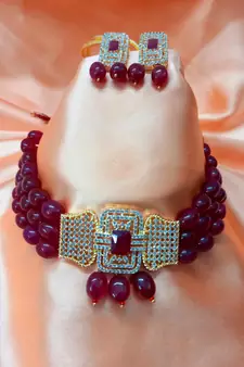 Red Brass Base Gold Plated Polish American Diamond High End Beaded Choker Necklace Jewellery set