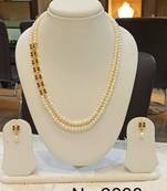 Multicolor pearl necklaces