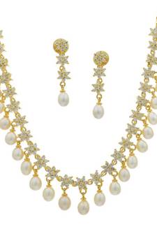 White pearl necklaces