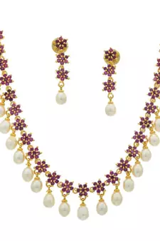 Pink pearl necklaces
