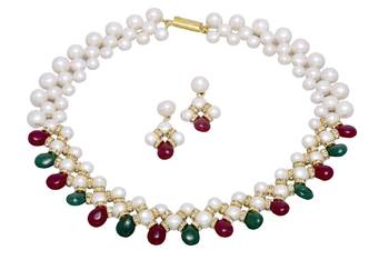 Multicolor pearl necklaces 1
