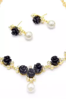 Green necklaces