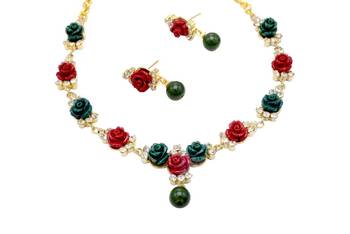 Multicolor necklaces 1