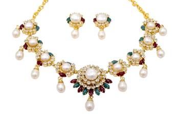 Multicolor pearl necklaces 1