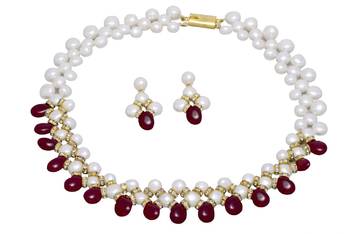 Multicolor pearl necklaces 1