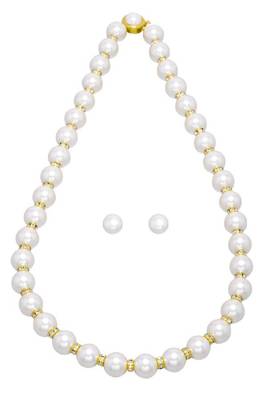 White pearl necklaces 1