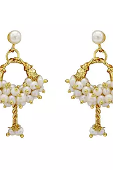 White pearl earrings