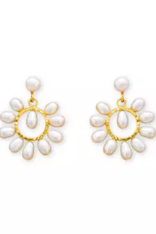 White pearl earrings