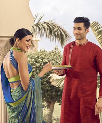 Turquoise printed brasso saree with blouse 3