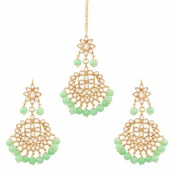 Green cubic zirconia maang-tikka 1