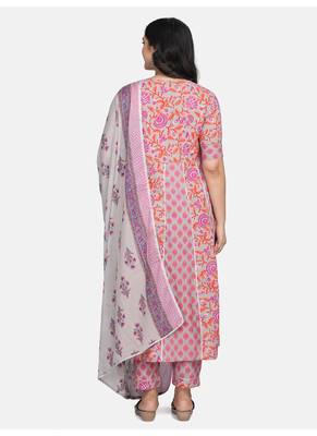 Grey Floral Printed Kurta With Pant And Dupatta 7
