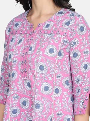 Purple Floral Printed Kurta With Pant And Dupatta 9