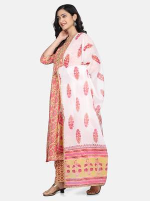 Yellow Floral Printed Kurta With Pant And Dupatta 6