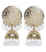 White kundan Yellow Gold Alloy   Pair of Earring