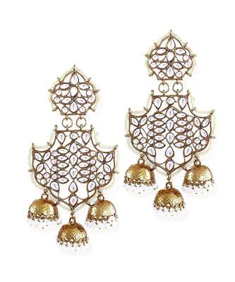 White kundan Yellow Gold Alloy   Pair of Earring 1