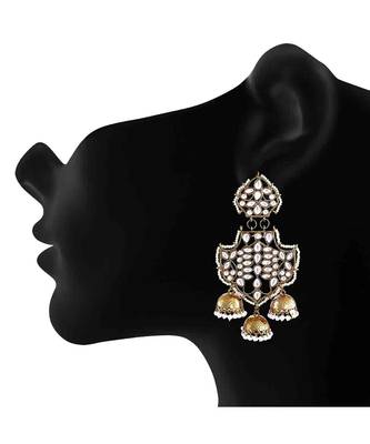 White kundan Yellow Gold Alloy   Pair of Earring 2