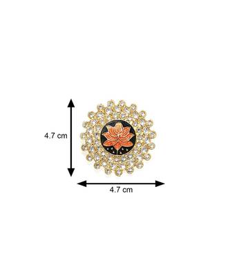 White kundan Yellow Gold Alloy   Pair of Earring 4