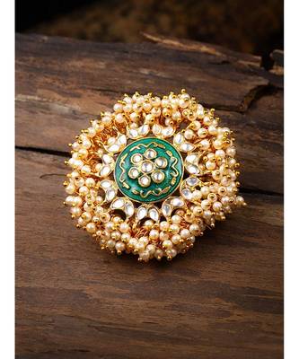White kundan Yellow Gold Alloy   Pair of Ring 3