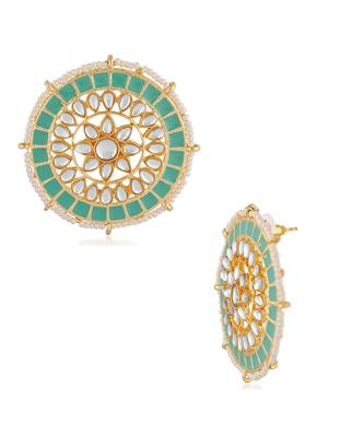 White kundan Yellow Gold Alloy   Pair of Earring 3
