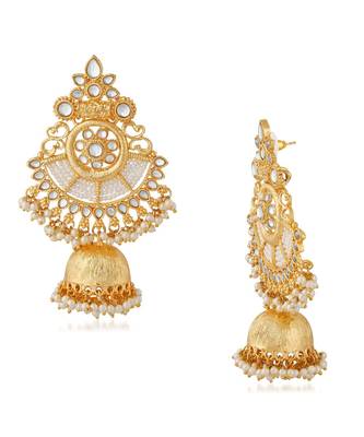 White kundan Yellow Gold Alloy   Pair of Earring 3