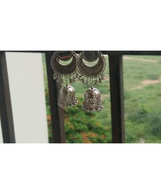 Earrings that are made to impress 4