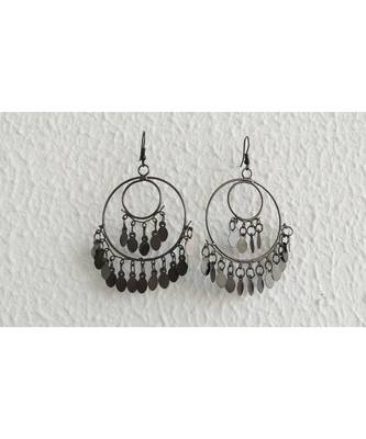 Beautiful Metallic Earrings for Someone Special 1