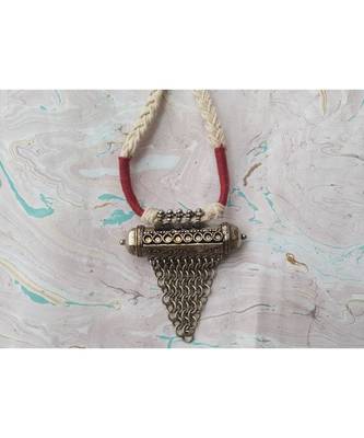 Handmade Pendant Neck piece with uniqueness 3