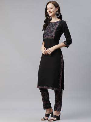 Black plain viscose rayon kurtas-and-kurtis 2