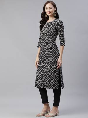 Black printed crepe kurtas-and-kurtis 2