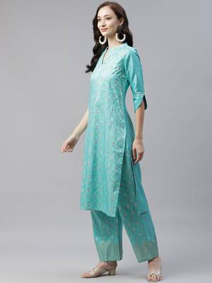 Green printed art silk kurtas-and-kurtis 2