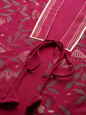 Pink printed crepe kurtas-and-kurtis 4